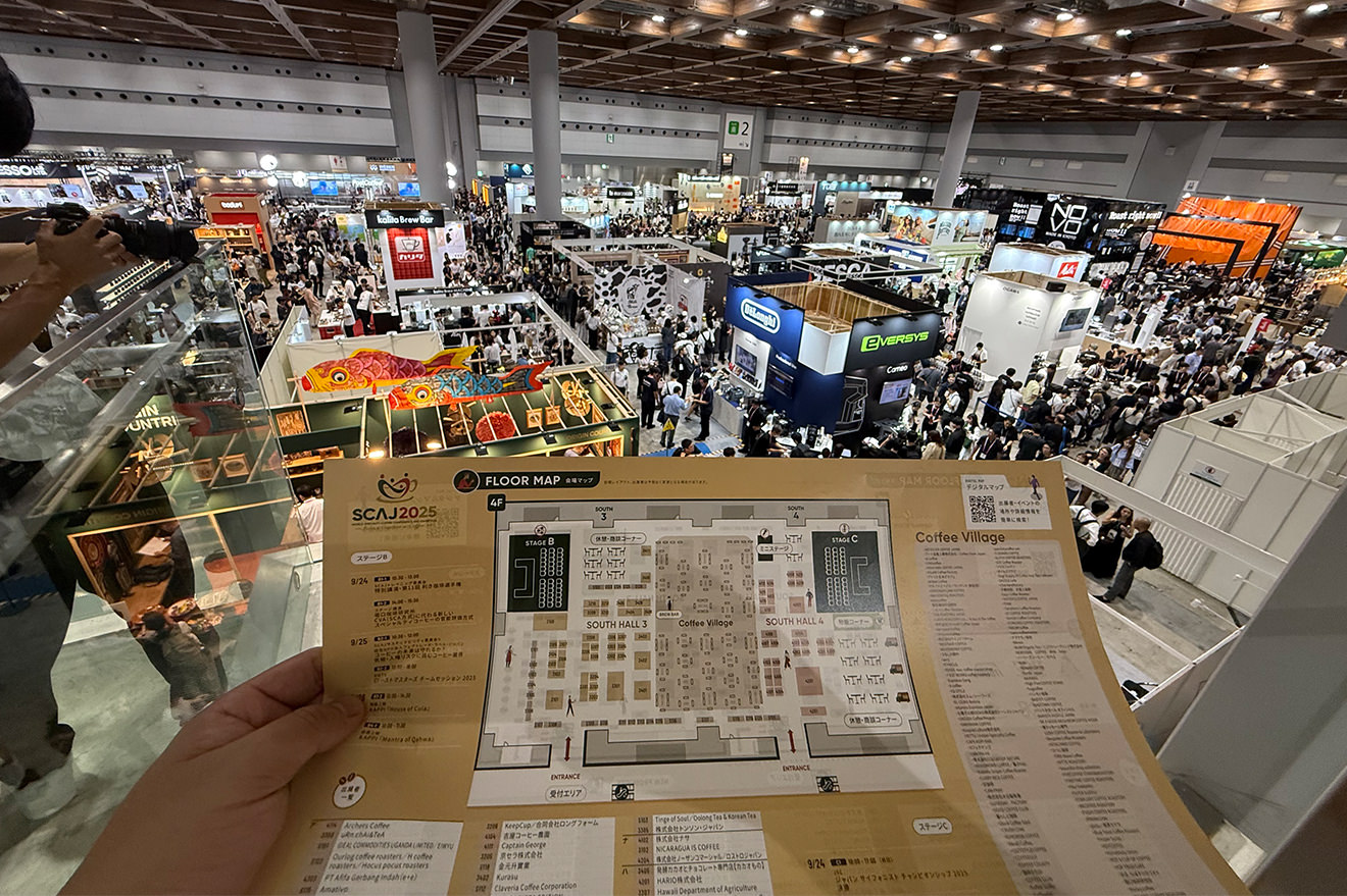 会場は、国内外から集まった多くの企業でみっしり。どんな出会いがあるか、ワクワク^^